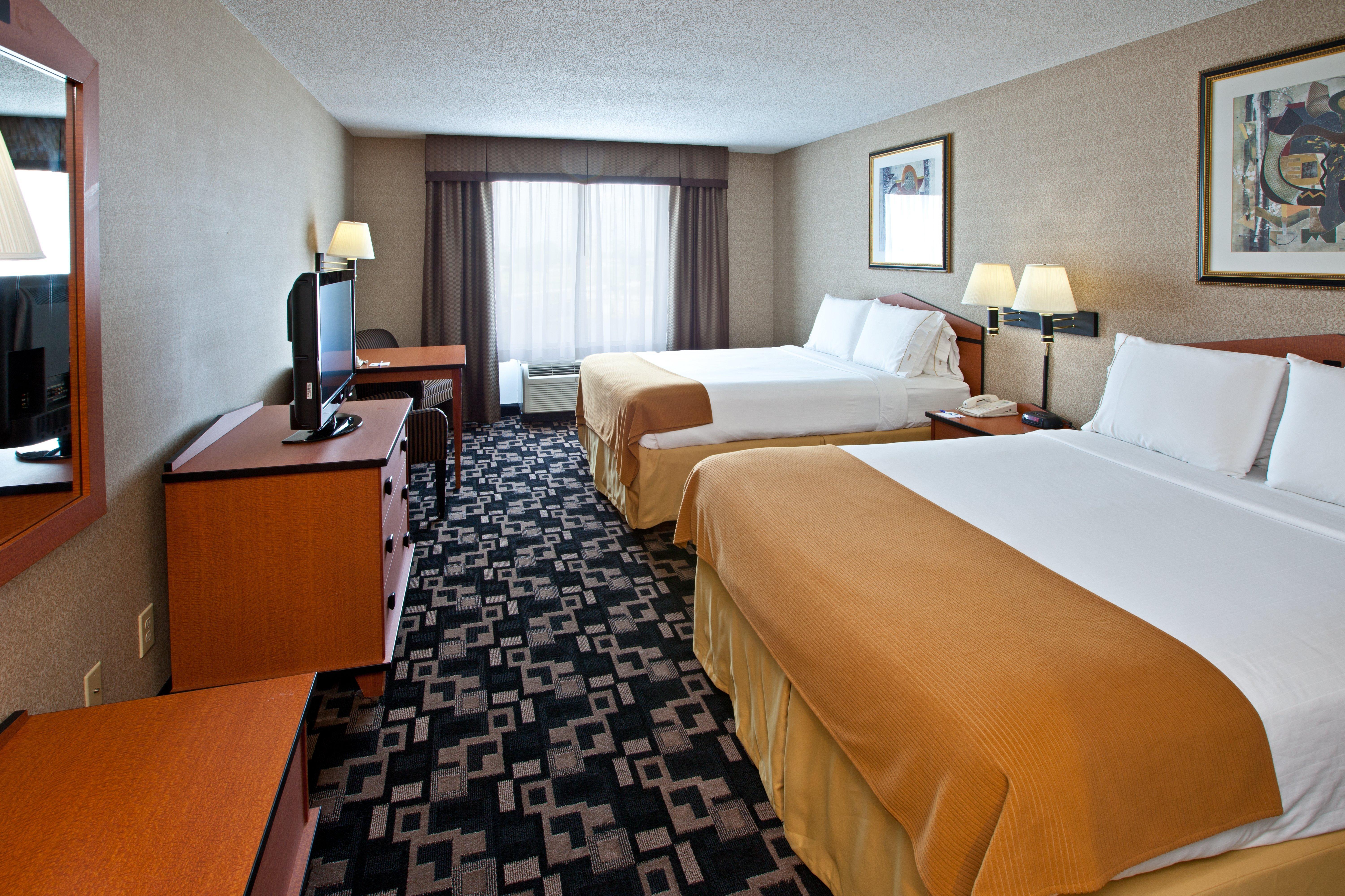 Holiday Inn Express Hotel & Suites Greenwood Room photo